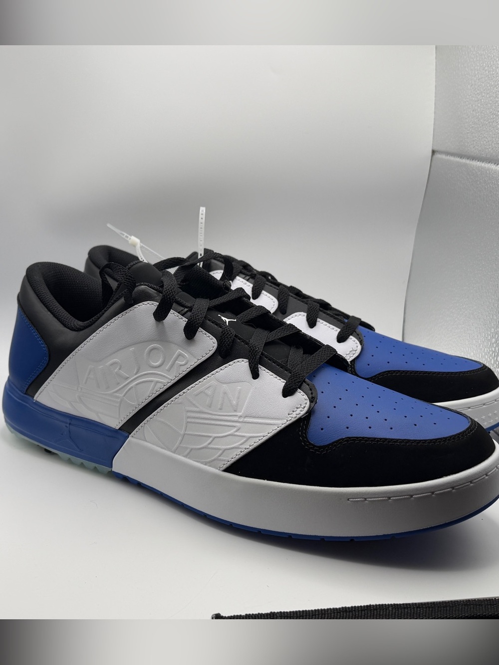 Nike Men's Low-Top Jordan Golf shoes in Black, Blue & White
